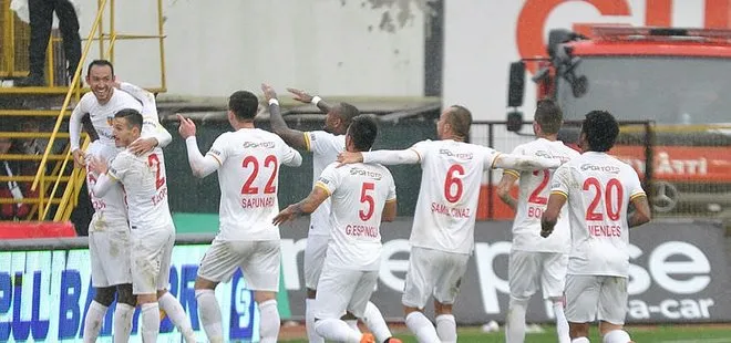 Kayserispor, Akhisarspor’u 2 golle geçti