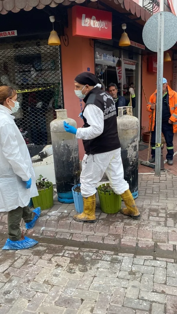 Son dakika: Aydın’daki restoranda patlama: Olay sonrası yangının ilk anları kamerada - 5