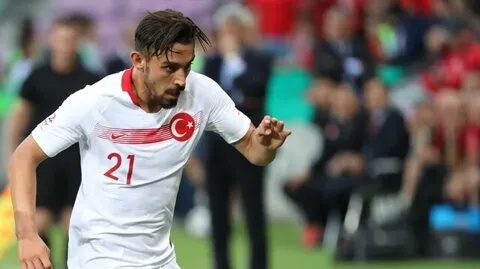 irfan-can-kahvecinin-bonservis-bedeli-belli-oldu-transferde-oncelik-galatasaraya-verilecek-1610465761531.jpg İrfan Can Kahveci'nin bonservis bedeli belli oldu! Transferde öncelik Galatasaray'a verilecek - 3