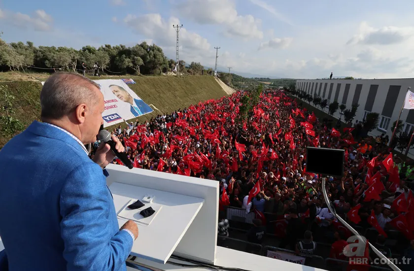 Başkan Erdoğan'dan depremzedeleri hedef alan muhaliflere fotoğraflı mesaj! "İnsanlık Merhamet Üzerine Kuruludur” 3