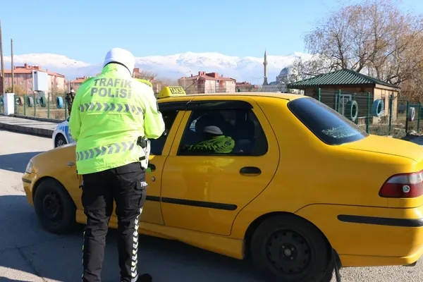 Son dakika | Bakanlık yılbaşı öncesi harekete geçti! Ülke genelinde "Güven Huzur" uygulaması - 3
