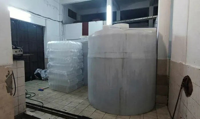 Tekirdağ'da 76 ton sahte içki ele geçirildi - 2