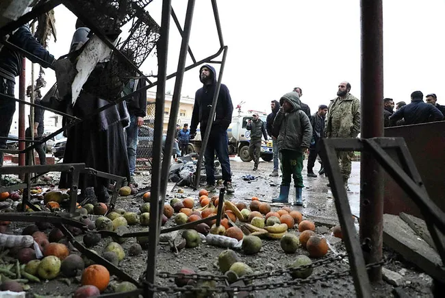 Tel Rıfat'ta yuvalanan YPG/PKK'lı teröristler Afrin'e saldırdı: 5 ölü - 2