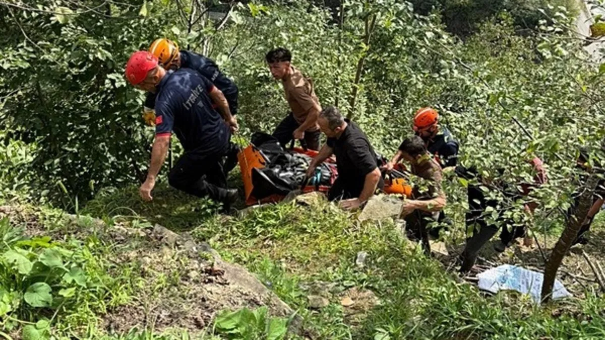 Giresun'da kayalıklardan düşen kadın hayatını kaybetti
