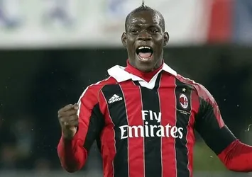 Mario Gomez'in yerine Mario Balotelli geliyor!