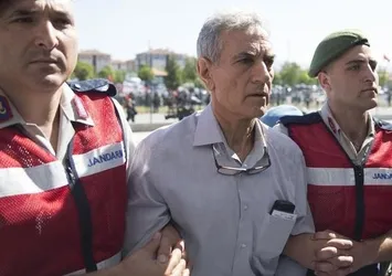 Darbeci Akın Öztürk "İsrail bizi sattı" demiş