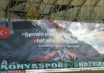 Konyaspor'dan Filistin'e pankartlı destek!