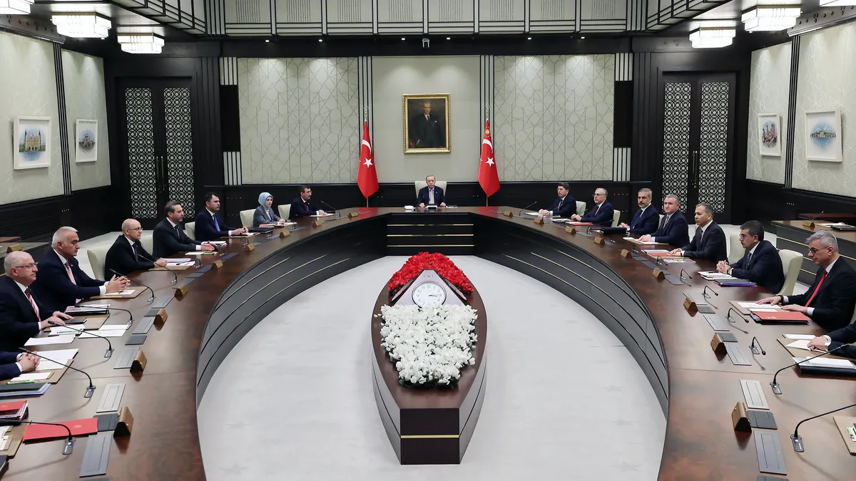 Cumhurbaşkanlığı Kabinesi toplanıyor! Öğretmen atama takvimi de masada