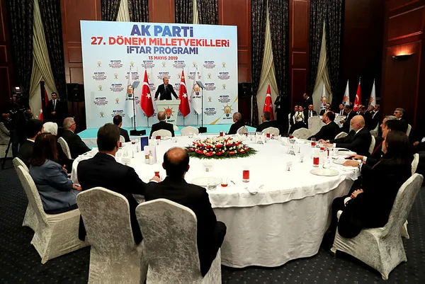 Son dakika: Başkan Erdoğan’dan İstanbul açıklaması: Oyları çaldılar