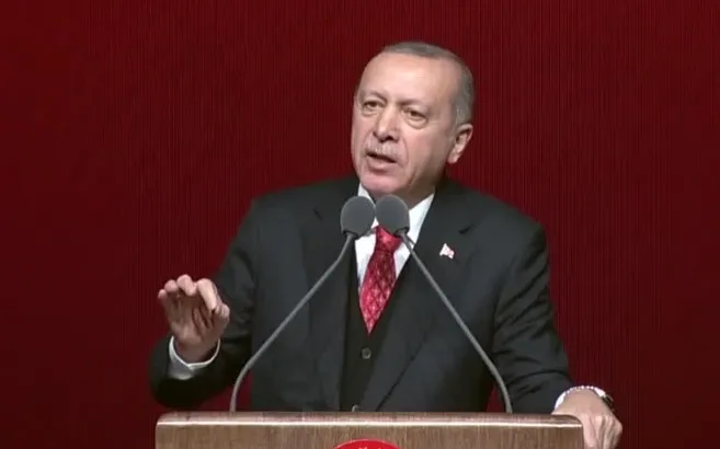 Başkan Erdoğan'dan Türkçe ezan tepkisi