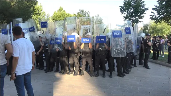 HDP’li vekillerin TSK’yı hedef alan açıklamasına polis izin vermedi