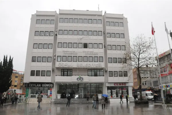 1650285276917.jpg Son dakika: CHP’li Çorlu Belediyesi'nde grev kapıda - 2