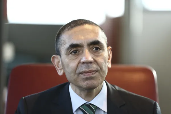 biontechin-kurucusu-prof-dr-ugur-sahin-tarih-verdi-mutasyon-ve-karantina-aciklamasi-1616318181615.jpg BioNTech'in kurucusu Prof. Dr. Uğur Şahin tarih verdi! Mutasyon ve karantina açıklaması - 2