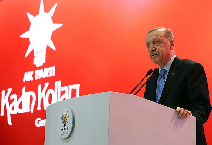 baskan-erdogandan-zam-aciklamasi-ciddi-sekilde-yukseltecegiz-1664293673574.jpg Başkan Erdoğan'dan "zam" açıklaması: Ciddi şekilde yükselteceğiz - 11