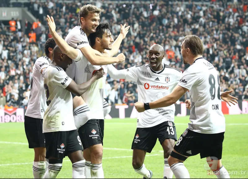 Beşiktaş - Galatasaray maçından kareler 19