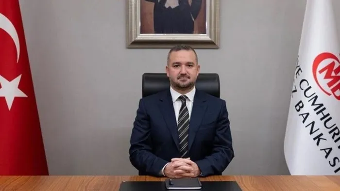 tcmb-baskani-karahandan-enflasyonla-mucadelede-kararlilik-mesaji-bundan-sonraki-stratejimiz-rezerv-biriktirmek-1713294844981.jpeg TCMB Başkanı Karahan'dan enflasyonla mücadelede kararlılık mesajı: "Bundan sonraki stratejimiz rezerv biriktirmek" - 1