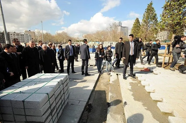 Cumhurbaşkanı Erdoğan, Taksim’de incelemelerde bulundu