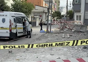 Adana'da inşaatta asansörlü iskele kazası: 1 ölü 1 ağır yaralı