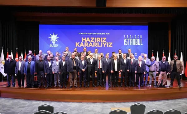 CHP’den istifa eden 400 kişi AK Parti’ye katıldı! Rozetler takıldı