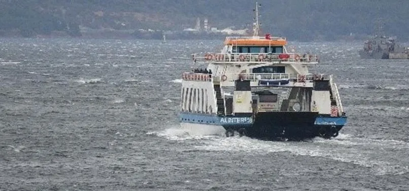Bozcaada Ve Gokceada Da Bazi Feribot Seferleri Firtina Nedeniyle Iptal