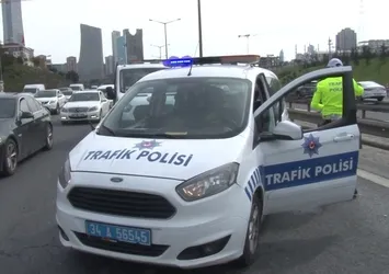 Son dakika: Ümraniye TEM’de feci kaza: 1 ölü