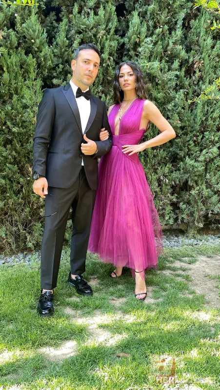 Can Yaman özel bağış gecesi düzenliyor! Kendisiyle baş başa yemek yiyen hayranları için... 13