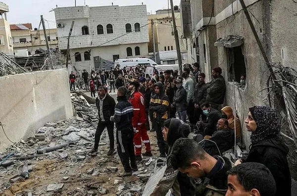 1711863520969.jpeg ABD'den soykırımcı İsrail'e dev sevkiyat! Hem 'bombalama' diyor hem de bomba veriyor - 9