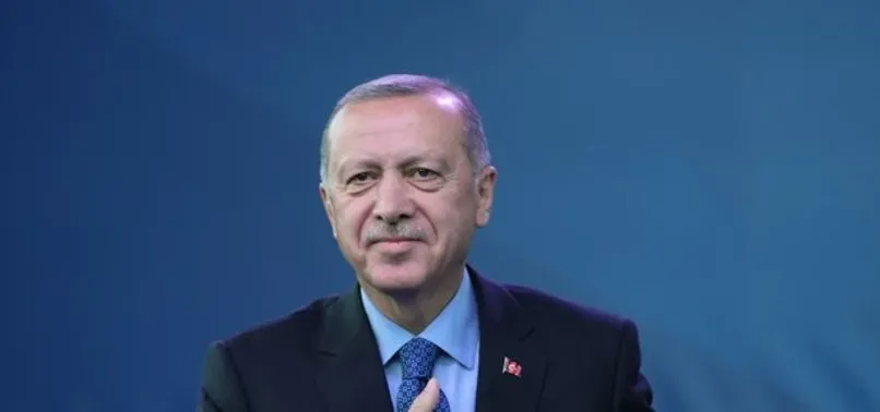 Başkan Erdoğan'dan altın madalya kazanan Gamze Karakol, Ayşegül Çakın ve Muhammet Furkan Özbek'e tebrik
