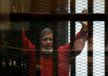 Mısır'da Mursi'ye 3 yıl hapis cezası