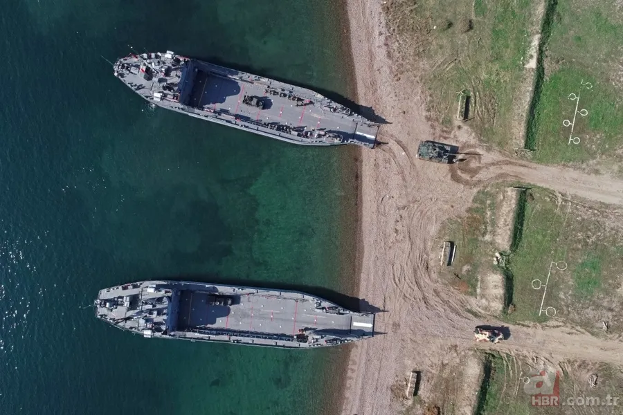 Karada ve suda düşmanın korkulu rüyası! İşte TSK'nın gözbebeği amfibi piyadeler 25