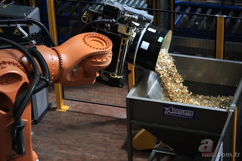 İŞKUR’dan başvuru yapan noterin listesine girecek! KPSS yok: Darphane lise mezunu 7 farklı kadro için işçi arıyor 10