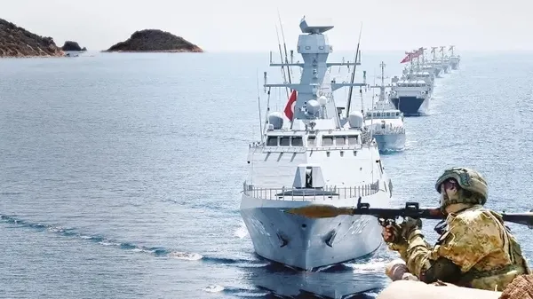 Son dakika: Efes tatbikatı korkuttu! Yunan medyası panikledi: Adaları işgal edecekler