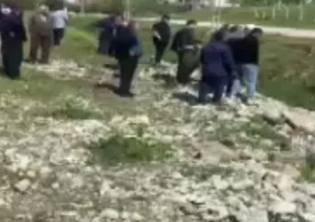 Gaziantep’te otomobil dereye uçtu: 4 yaralı