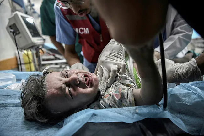 Katil İsrail’in çocuk katliamı | A Haber çatışma bölgesinde! Canlı yayında bombardıman