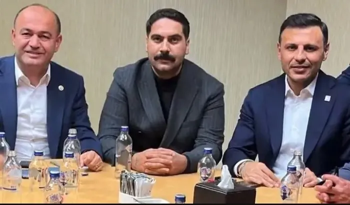 1716788356514.jpg CHP'de 13 milyon TL vurgun ortaya çıktı! Genel merkezden skandal yetki... - 2