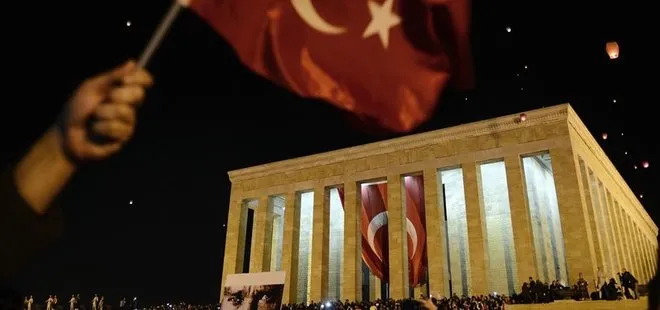 10 Kasım Atatürk’ü anma günü resmi tatil mi? 10 Kasım 2023 hangi güne denk geliyor, okullar tatil mi?