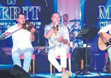 ‘Düğününde çıktığım hiçbir çift boşanmadı’