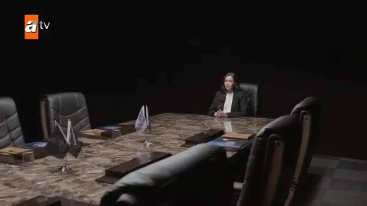 Holding İkinci Tanıtım