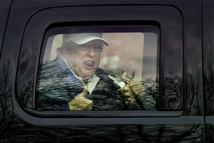 Trump'tan dünyayı şaşkına çeviren hareket! G-20 Zirvesi sırasında golf oynamaya gitti - 2