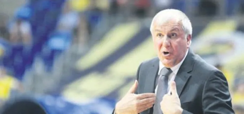 Fenerbahçe taraftarından Obradovic'e jest