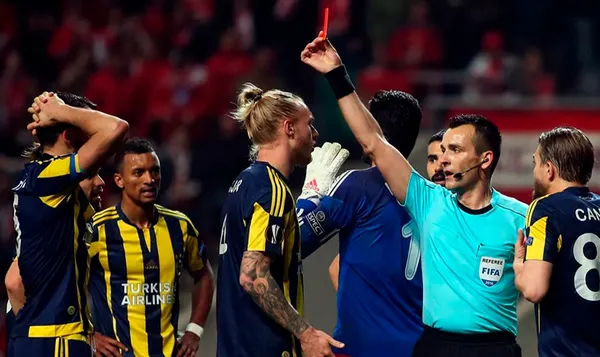 turk-takimlarinin-avrupa-kupalarindaki-maclarini-yonetecek-hakemler-aciklandi-1667300466568.jpg Türk takımlarının Avrupa kupalarındaki maçlarını yönetecek hakemler açıklandı! UEFA'dan geri adım Ivan Bebek'i değiştirdi - 5