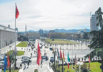 FETÖ’nün kolejine ‘devir kamuflajı’