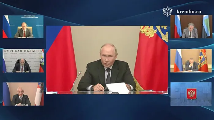 rusya-devlet-baskani-putinden-ukraynaya-misilleme-gereken-cevabi-alacaklar-1723477102094.jpg Rusya Devlet Başkanı Putin'den Ukrayna'ya misilleme: Gereken cevabı alacaklar - 1