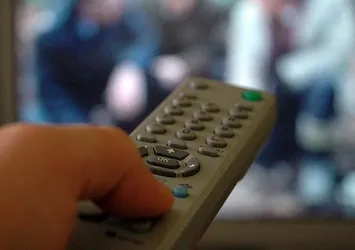 KHK ile arkadaşlık programlarına düzenleme