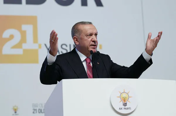 baskan-recep-tayyip-erdogandan-ak-partinin-21-kurulus-yil-donumu-programinda-onemli-aciklamalar-1660590789417.jpg Başkan Recep Tayyip Erdoğan'dan AK Parti'nin 21. Kuruluş Yıl Dönümü Programı'nda önemli açıklamalar - 5