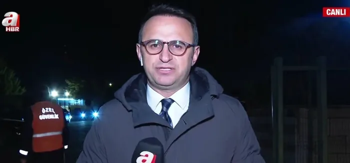 istifa-sonrasi-chpden-acil-kecioren-toplantisi-son-gelismeler-a-haberde-1770664293155.jpg İstifa sonrası CHP'den "Keçiören" toplantısı! Son gelişmeler A Haber'de - 2