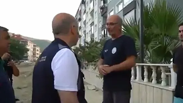 Aileden CHP’li olduğunu söyleyen selzede Nurten Özçelik: Ben böyle çalışma görmedim artık AK Partiliyim - 6