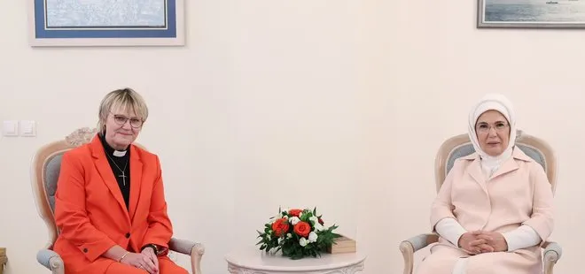 Son dakika: İsveç Başbakanı’nın eşi Birgitta Ed ile görüşen Emine Erdoğan’dan flaş açıklama: Kur’an-ı Kerim’e yapılan saygısızlıktan duyduğum üzüntüyü ifade ettim