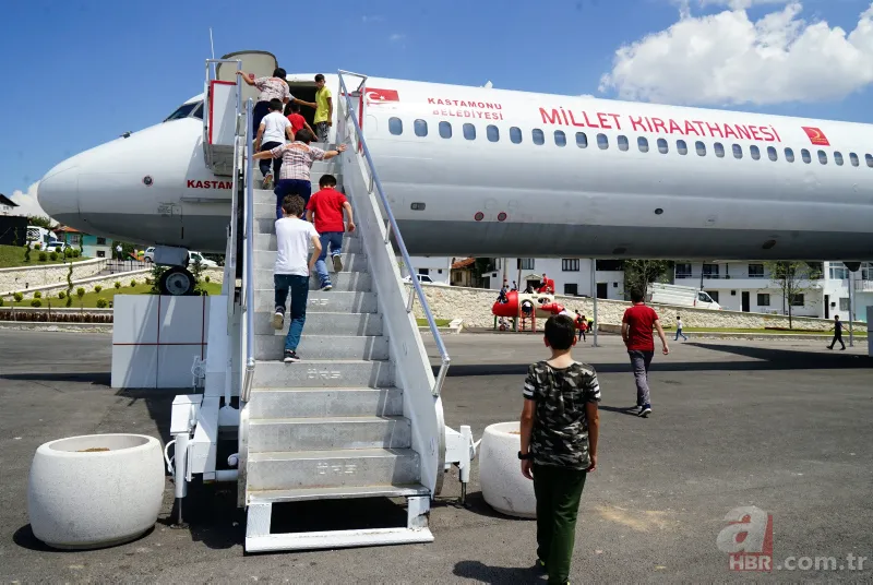 Kastamonu'da Boeing 737 tipi yolcu uçağı Millet Kıraathanesi oldu 4