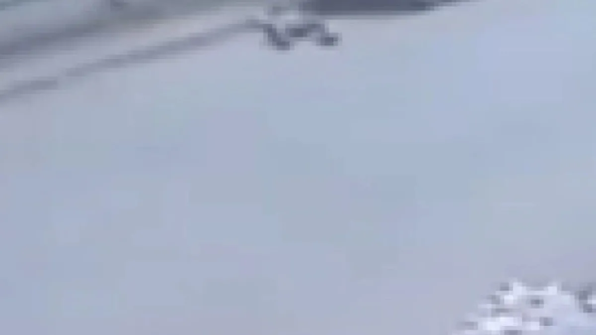 Klima ustası 3'üncü kattan düştü